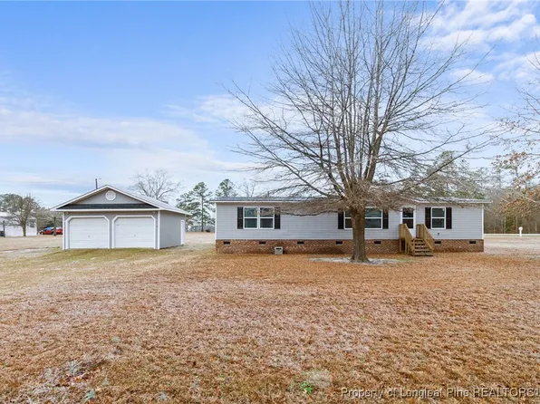801 S Old Wire Rd, Red Springs, NC 28377