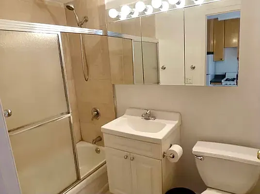 Rented by Charie Properties LLC | media 22