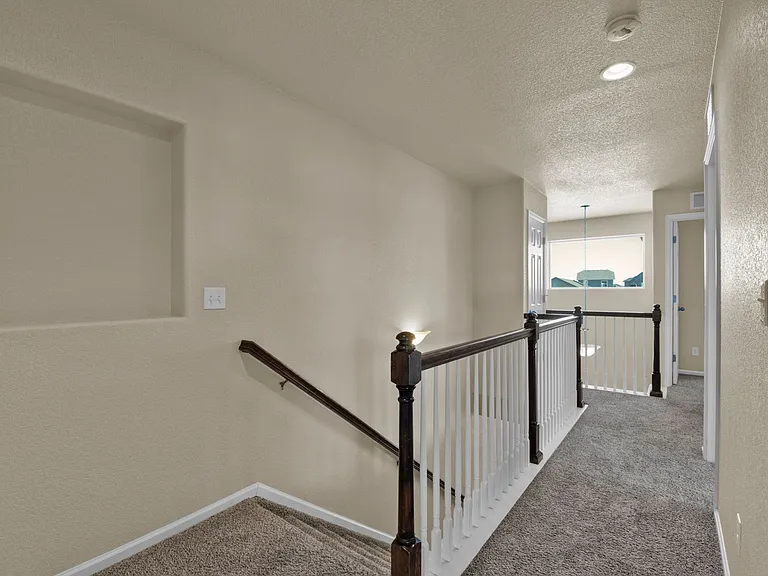 8265 Hardwood Cir — Photo 22