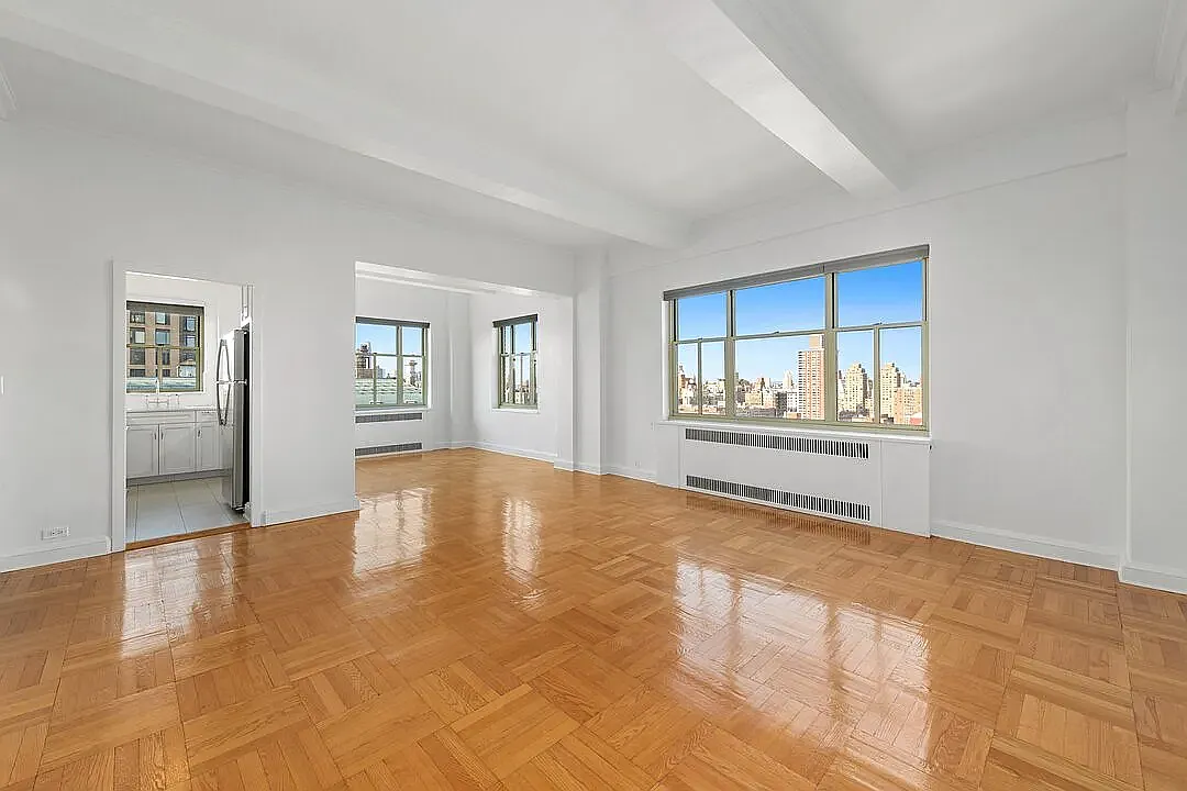 295 Central Park West — Photo 3