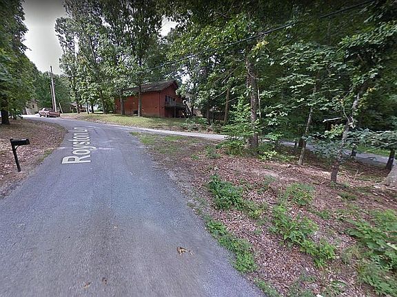 4th image of Royston Ln