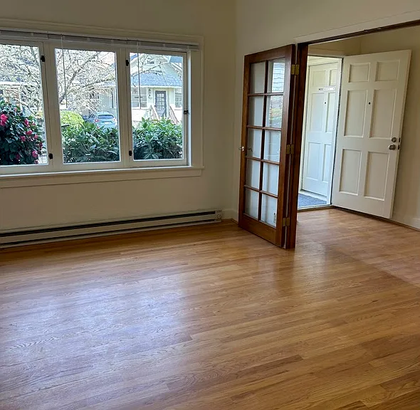 860 Lawrence St #860 — Photo 3