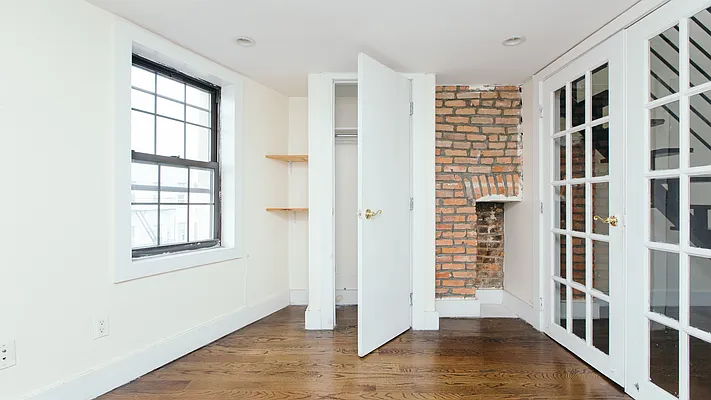 Rented by Nooklyn NYC LLC | media 2