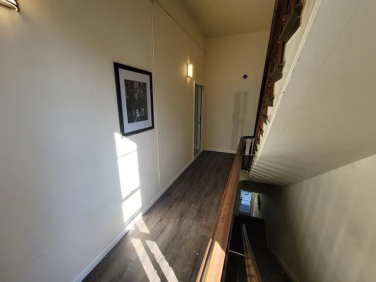 116 W Main St — Photo 15