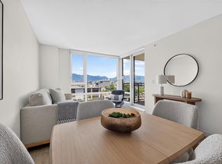 238 Broadway W #707, Vancouver, BC V5Y 0L2