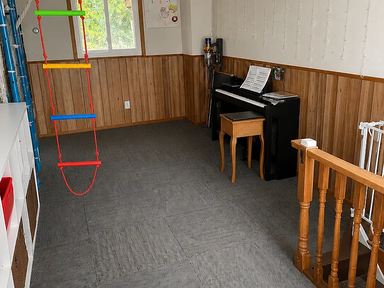 1220 Duncan Ave — Photo 5