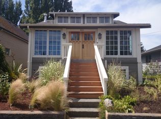 3041 64th Ave SW, Seattle, WA 98116