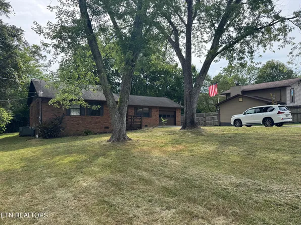 1801 Plumb Branch Rd, Knoxville, TN 37932