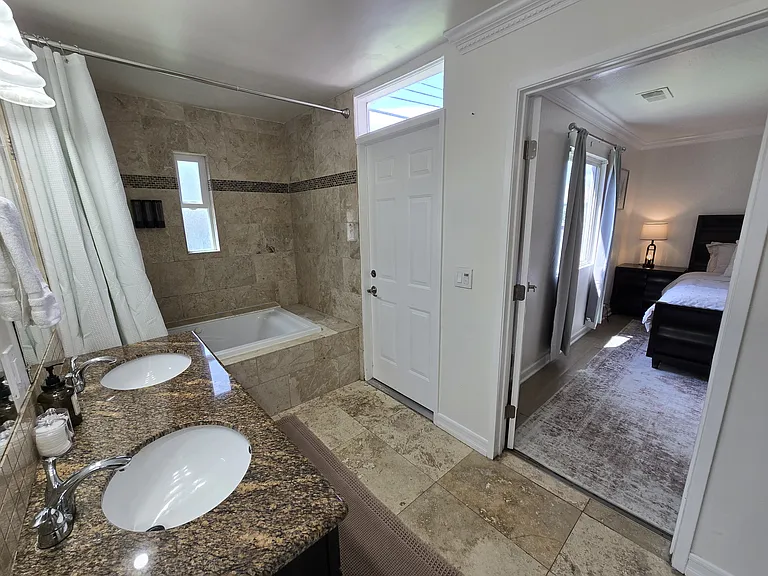 576 Pomeroy Ave — Photo 29