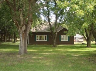 32 Cross Creek Rd, Barnes, KS 66933