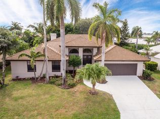 6095 Leeland St S, Saint Petersburg, FL 33715