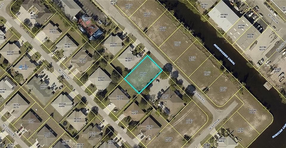 1st image of 1042/1044 SE 10th St