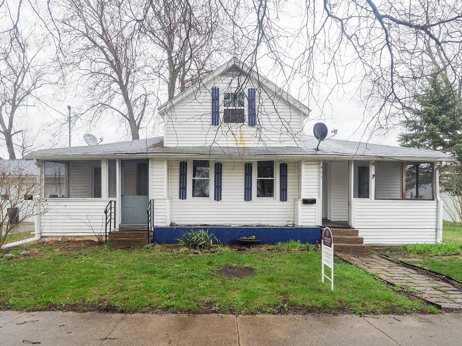 411 S Jefferson St photo 1