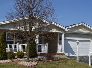 3206 Whirlaway Ct, Grayslake, IL 60030