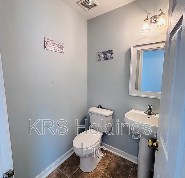 3407 Thornsett Dr — Photo 10