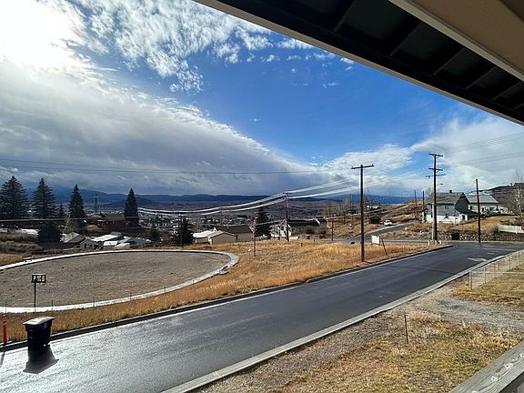 2nd image of 11 Mullin St