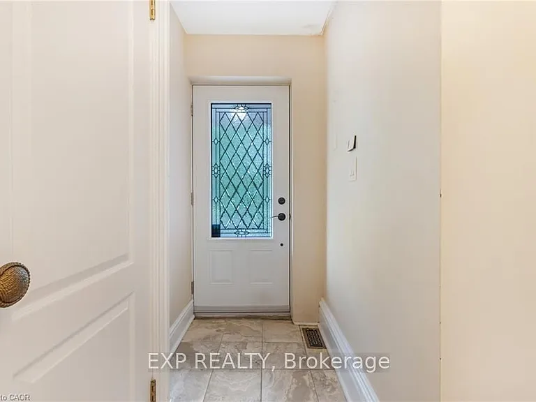 46 Herkimer St #2 — Photo 20