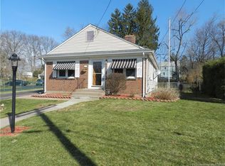 41 Sherwood Cir, Manchester, CT 06042