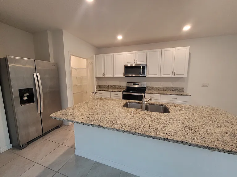 217 Duke Dr — Photo 23