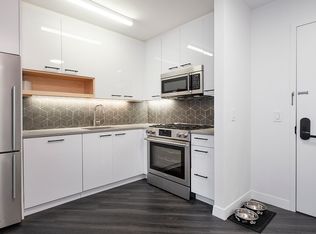 250 E Houston St APT 7B, New York, NY 10002