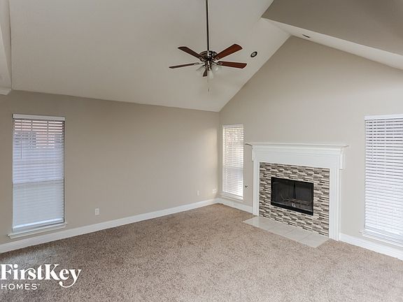 2nd image of 4543 Buckingham Dr