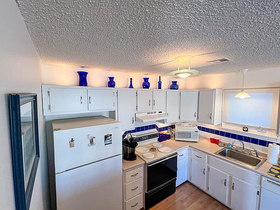 5th image of 386 24th St