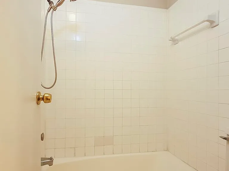 10650 Bexley Dr — Photo 12