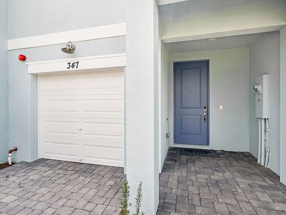 Exterior of the Pompano floorplan at 347 Salisbury Circle