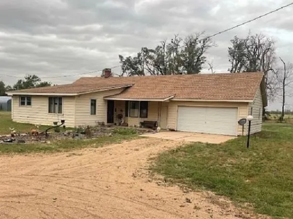 1003 S Woodberry Rd, Burrton, KS 67020