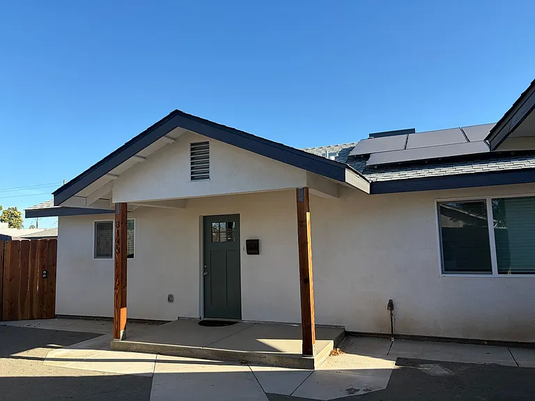 3143 Stern Way — Photo 1