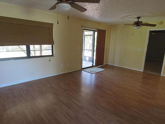 Living rm