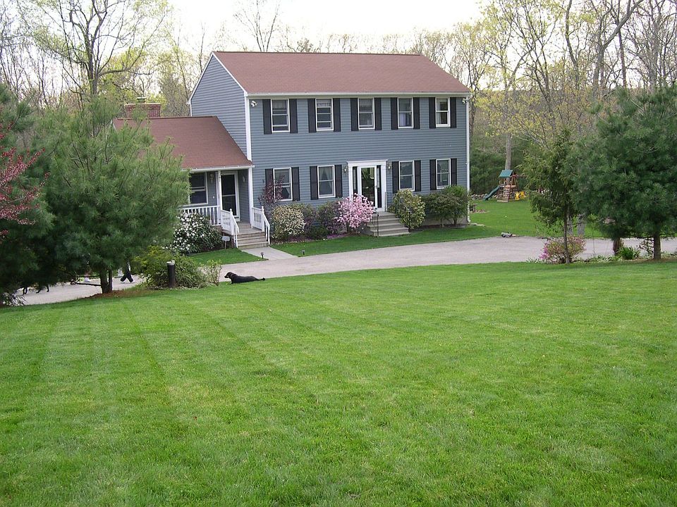 1st image of 34 Vale Ct