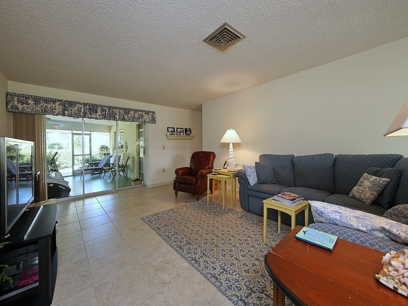 2nd image of 1290 Flying Bridge Ln