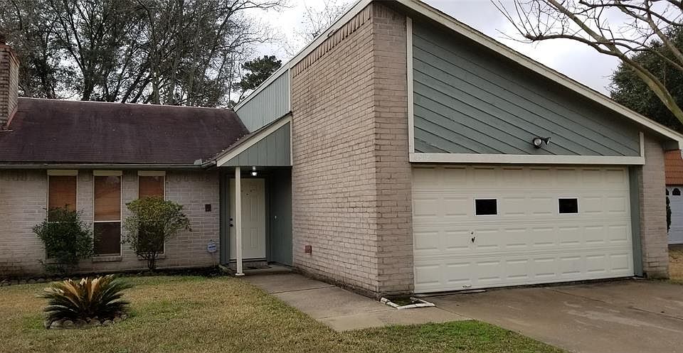 1st image of 6912 Foxvalley Ln