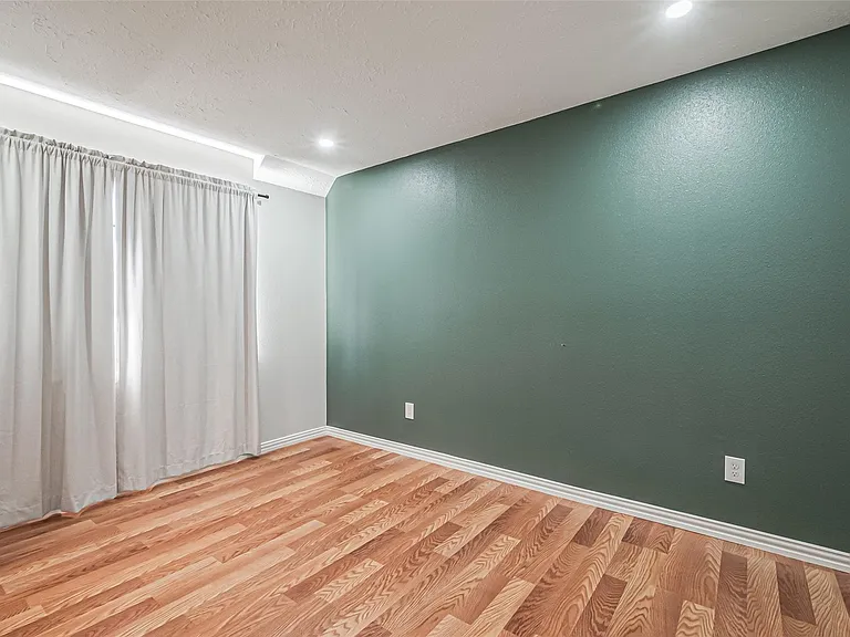 15211 Camino Del Sol Dr — Photo 34