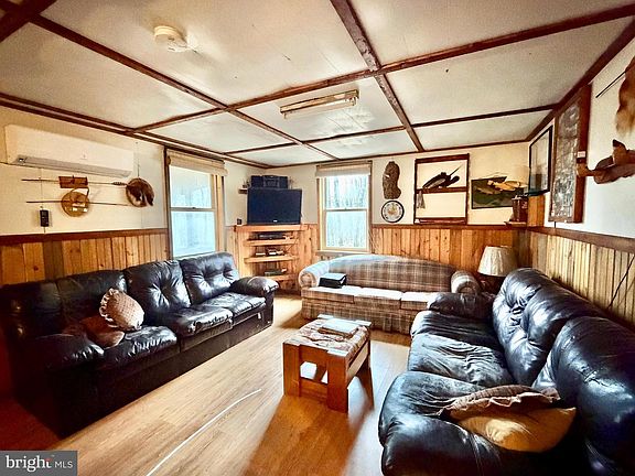 15th image of this home