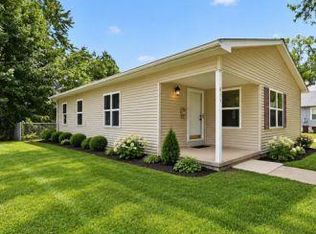611 Conant Ave, Monroe, MI 48161