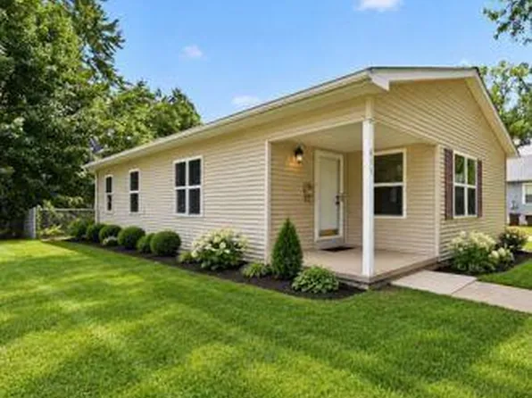 611 Conant Ave, Monroe, MI 48161
