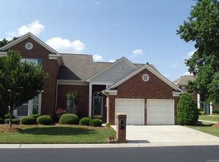 9125 Twilight Hill Ct, Charlotte, NC 28277