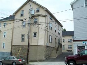302 Broadway, Fall River, MA