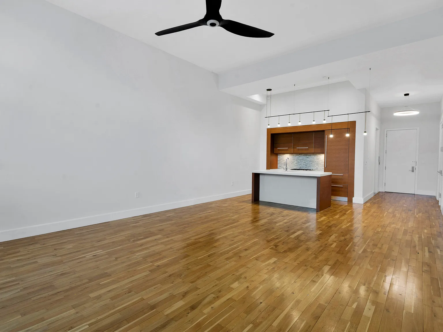 360 Furman Street — Photo 2