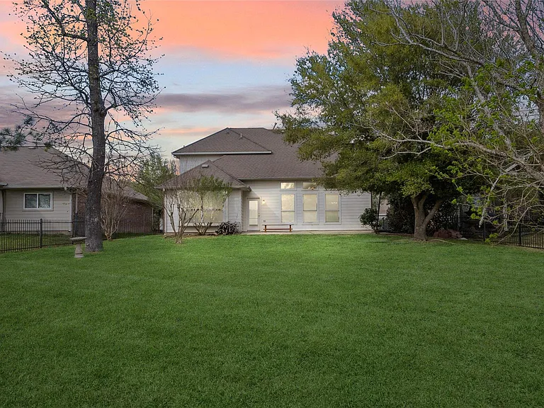 9219 E Lakeside Dr — Photo 8
