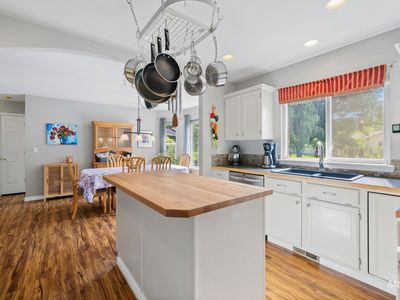 5670 N Citadel Way, Boise, ID, 83703