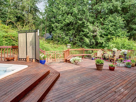 2nd image of 22828 SE 141st Ct