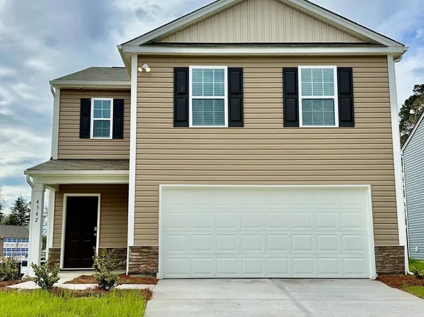 4542 Opus Ln, Charlotte, NC 28214