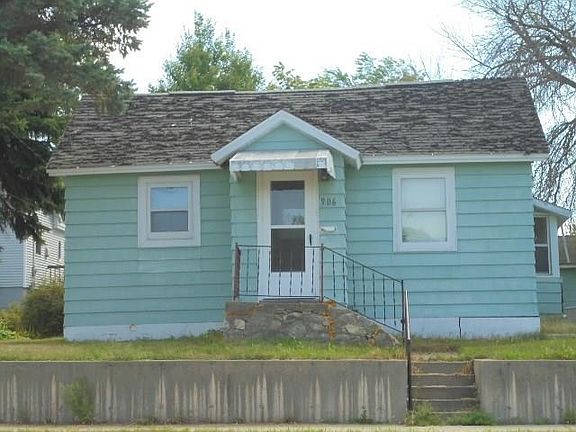 2nd image of 906 Hollister Ave