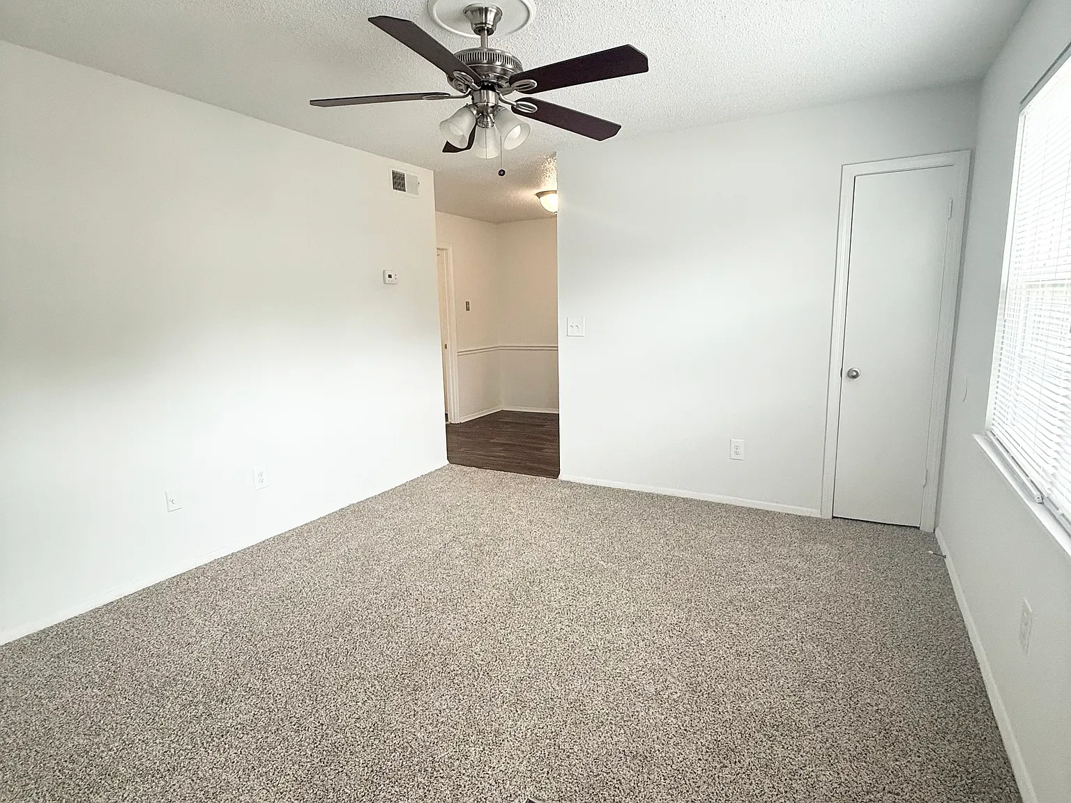 Hunting Ridge Apartments — Photo 4