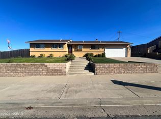 3740 Hillview Rd, Santa Maria, CA 93455