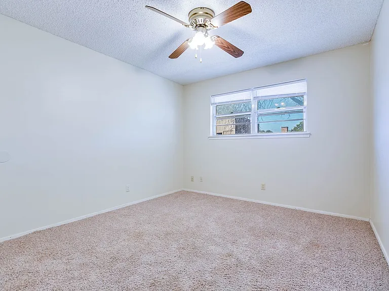 3846 Deerfield Rd — Photo 21