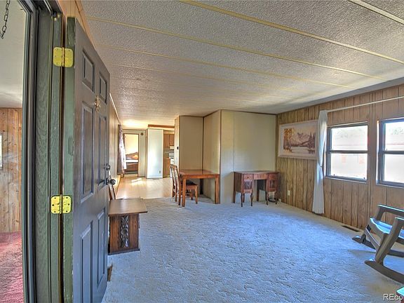 5th image of 622 Walnut Street
